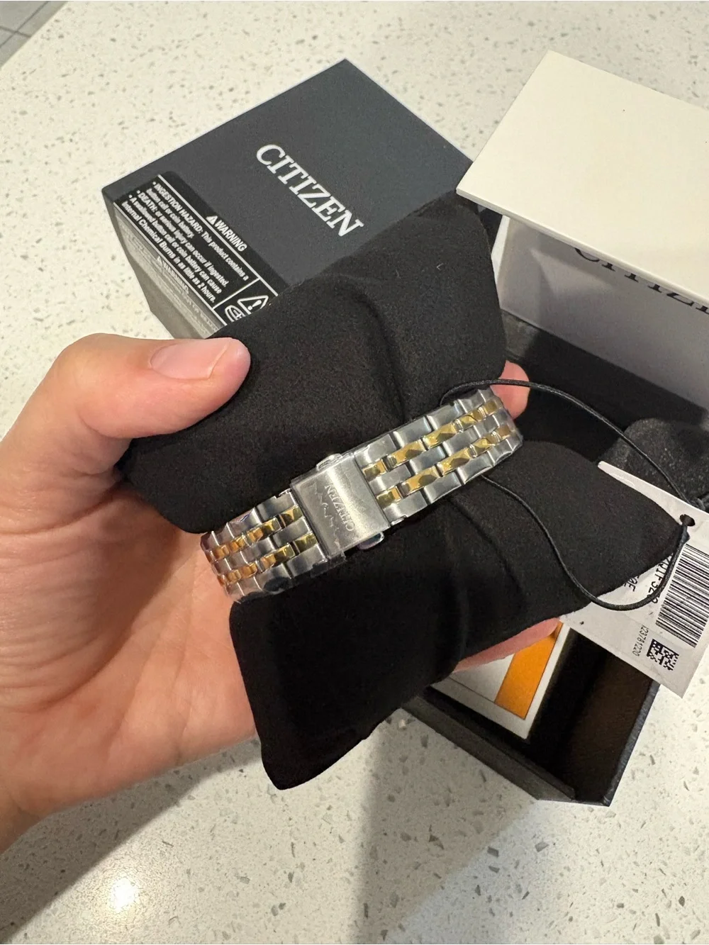 Citizen sturdy black